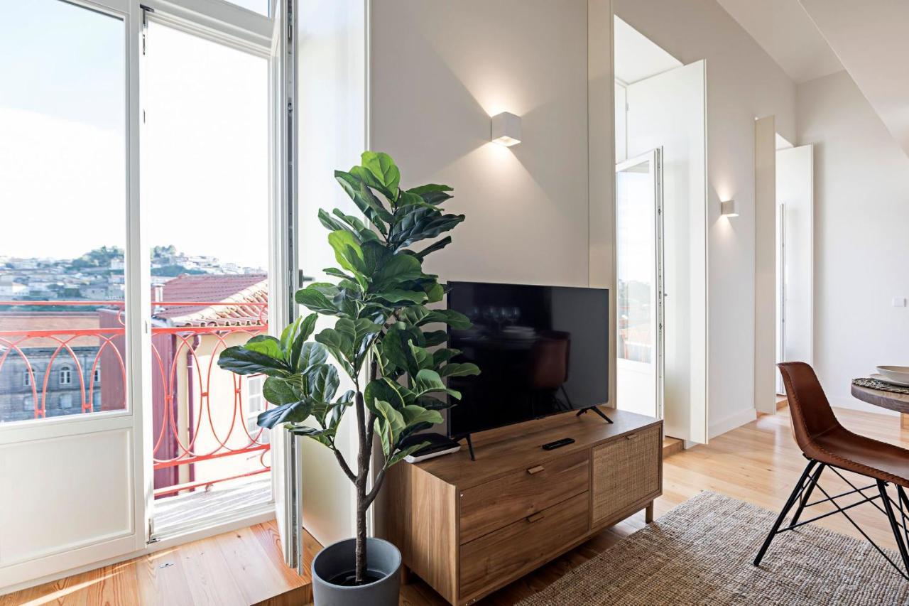 Stunning Duplex Near River By Lovelystay Porto Eksteriør billede