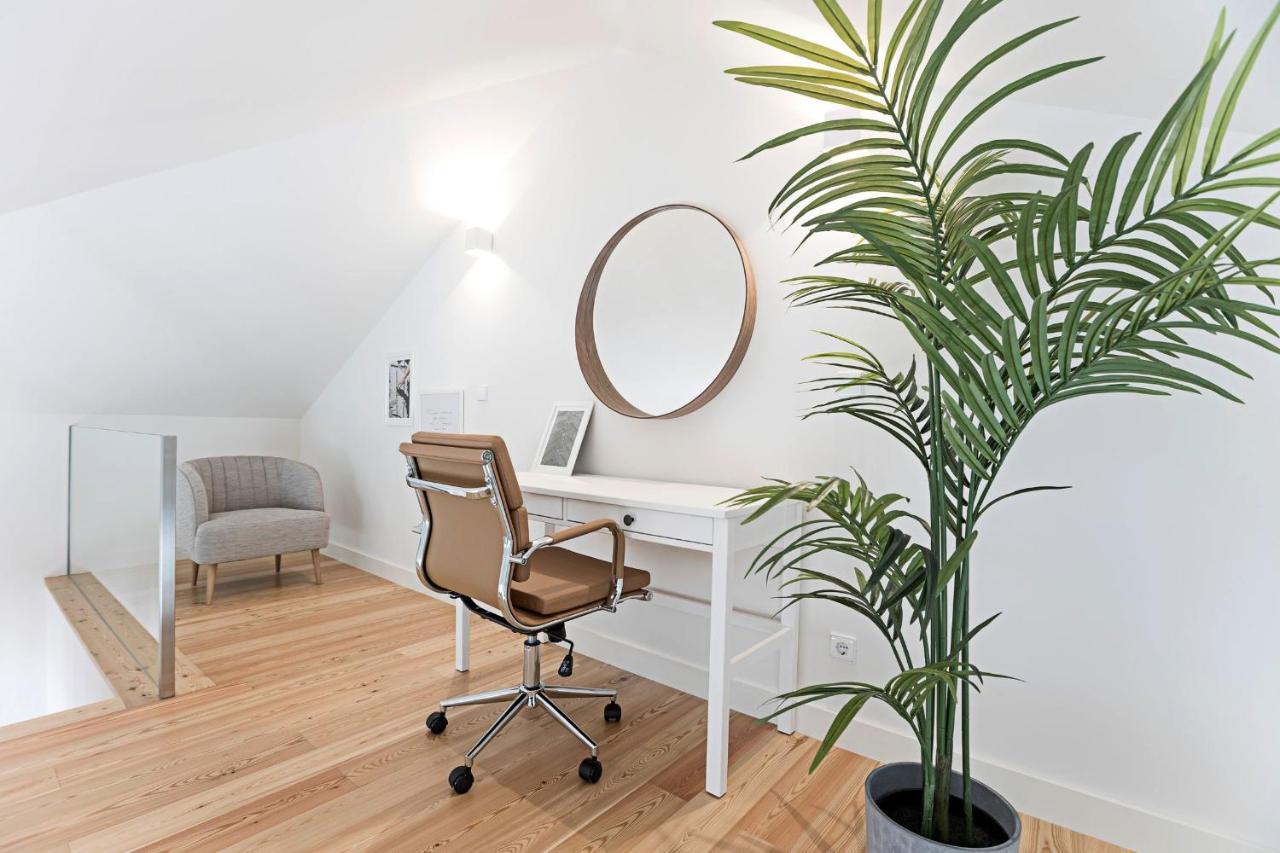 Stunning Duplex Near River By Lovelystay Porto Eksteriør billede