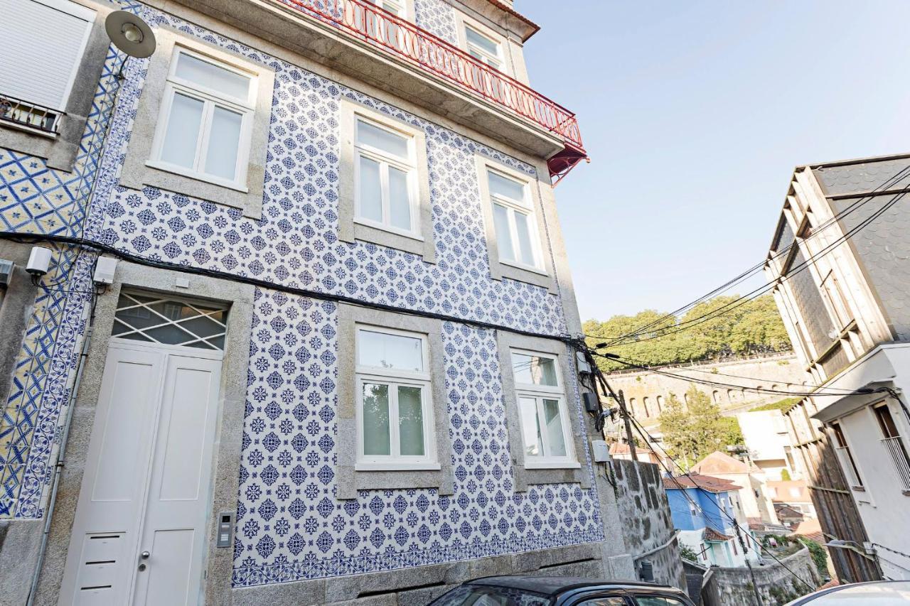 Stunning Duplex Near River By Lovelystay Porto Eksteriør billede