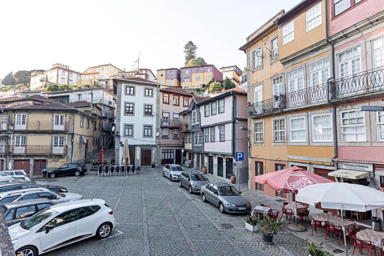 Stunning Duplex Near River By Lovelystay Porto Eksteriør billede
